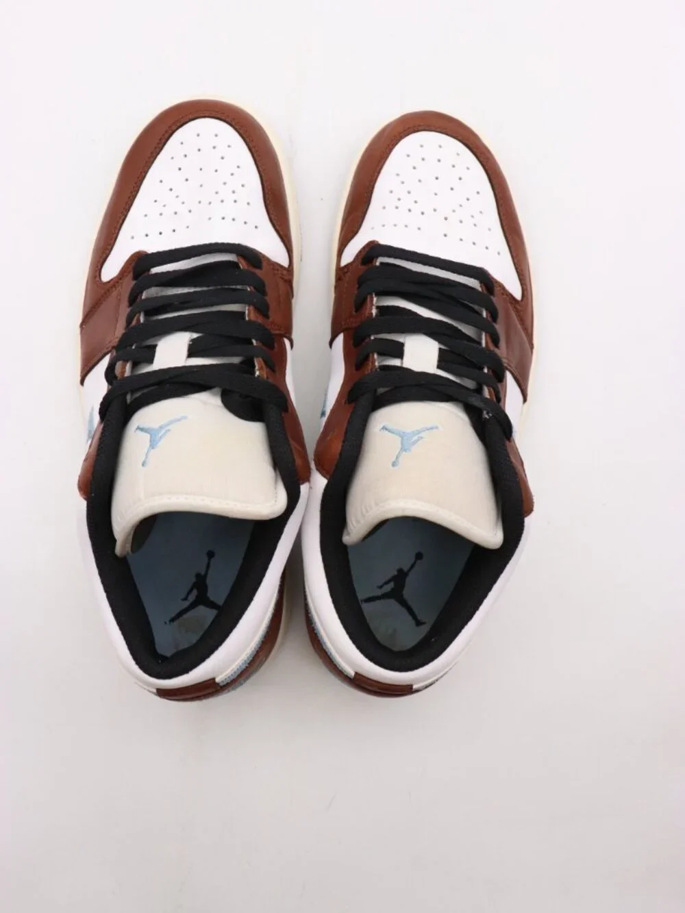 Nike Air Jordan Retro 1 Men's Size 9 Low White Blue Grey Brown FQ7832-142